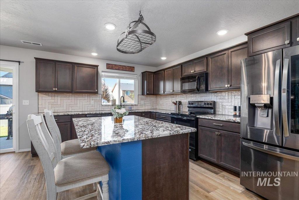 1201 N Bowknot Lake Ave, Star, ID 83669 photo 5
