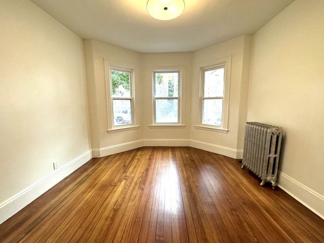 11 East Milton Rd. 1, Brookline, MA 02445