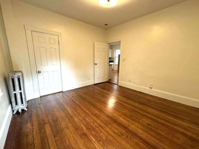 11 East Milton Rd. 1, Brookline, MA 02445