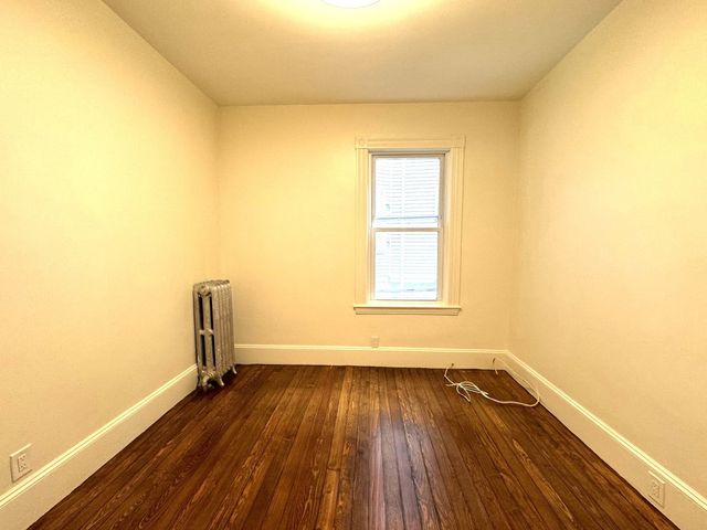 11 East Milton Rd. 1, Brookline, MA 02445