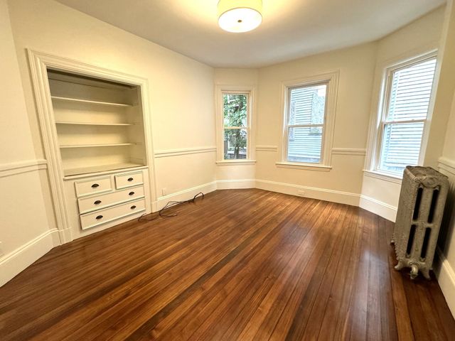 11 East Milton Rd. 1, Brookline, MA 02445