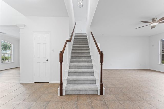 15019 Cozy Hollow Lane, Houston, TX 77044