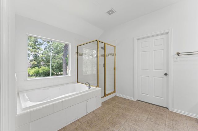 15019 Cozy Hollow Lane, Houston, TX 77044