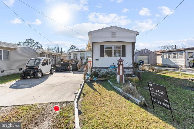 5372 MCCLEARY DR, Chincoteague Island, VA 23336