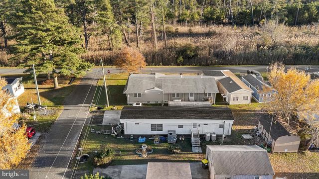 5372 MCCLEARY DR, Chincoteague Island, VA 23336