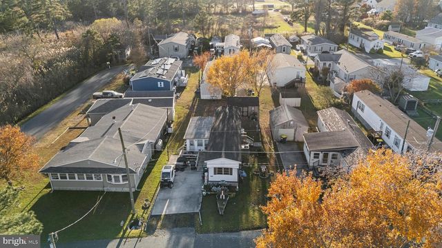 5372 MCCLEARY DR, Chincoteague Island, VA 23336