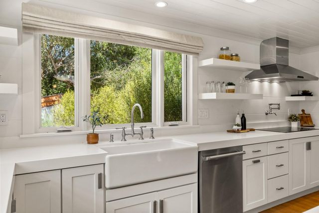 58 La Rancheria, Carmel Valley, CA 93924