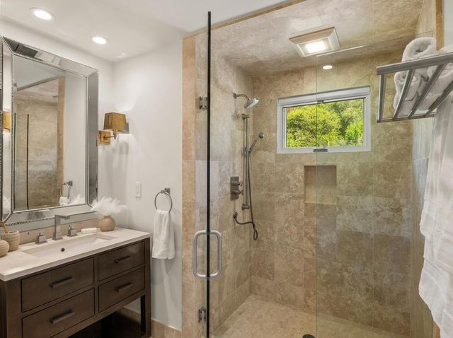 58 La Rancheria, Carmel Valley, CA 93924