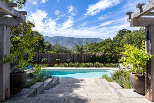 58 La Rancheria, Carmel Valley, CA 93924