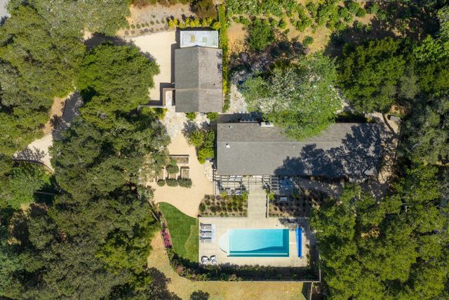 58 La Rancheria, Carmel Valley, CA 93924