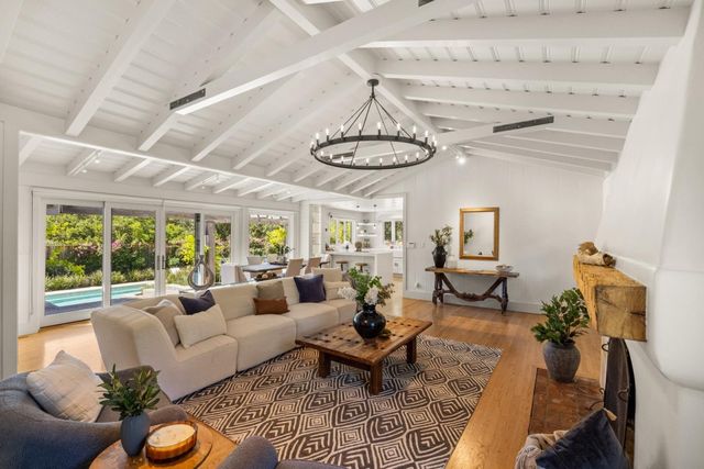 58 La Rancheria, Carmel Valley, CA 93924