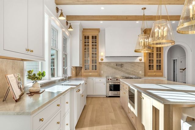 222 Grove Street, Wellesley, MA 02482