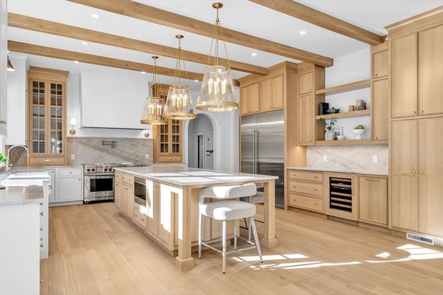 222 Grove Street, Wellesley, MA 02482
