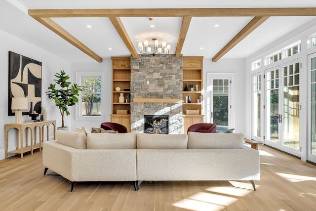 222 Grove Street, Wellesley, MA 02482