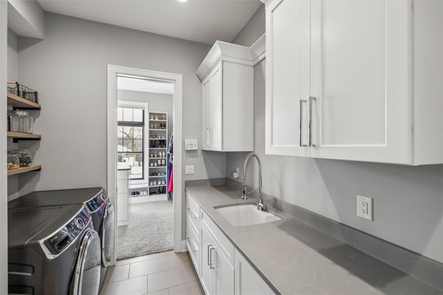 105 Fox Landing, Waukee, IA 50263