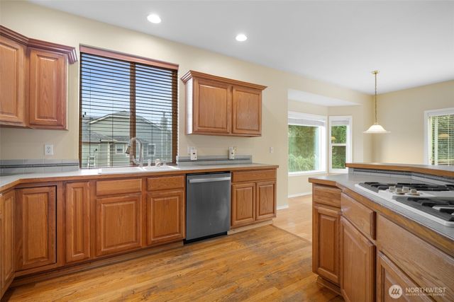 7412 64th Street Ct W, University Place, WA 98467