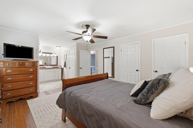 1504 Ridge Point Road, Hixson, TN 37343