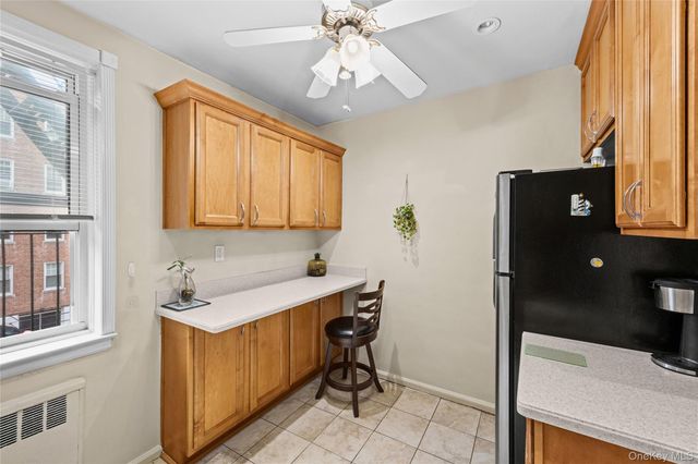 22 Mulford 2D, Hempstead, NY 11550