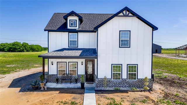 505 Farmer Road, Ennis, TX 75119