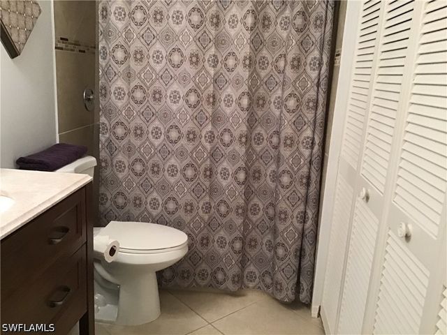 440 Fox Haven DR 2106, Naples, FL 34104