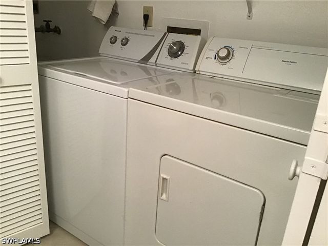 440 Fox Haven DR 2106, Naples, FL 34104