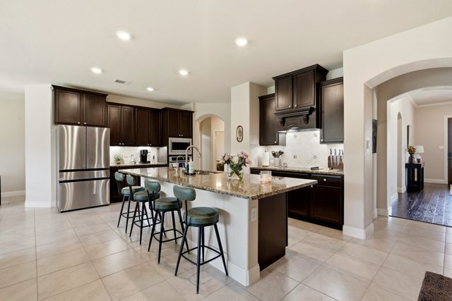 520 Winnetka Drive, Oak Point, TX 75068