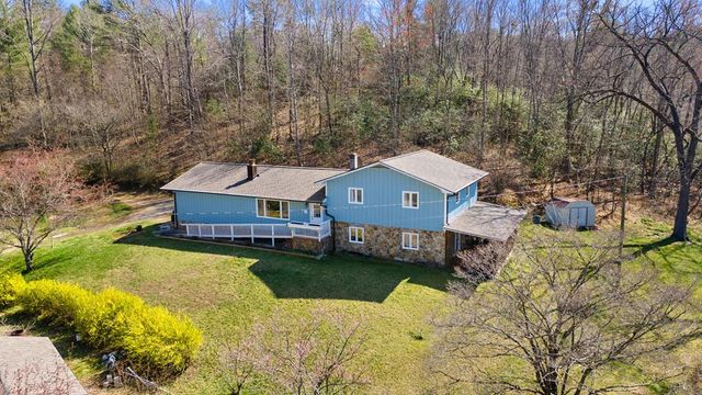 21 Stalcup Lane, Marble, NC 28905