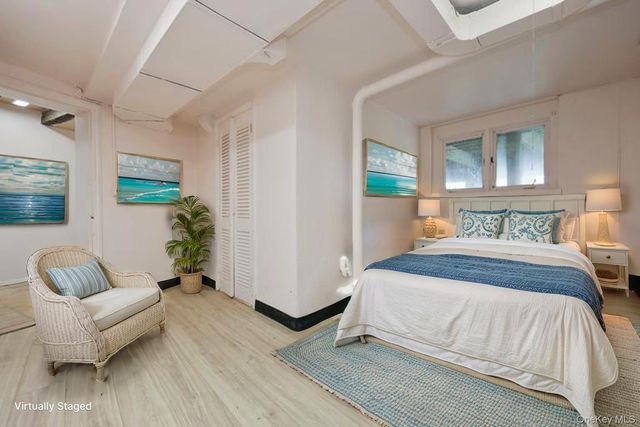 69 Cornwells Beach Road, Sands Point, NY 11050