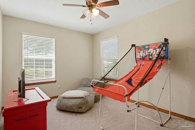 6870 Martin Rd, Milton, FL 32570