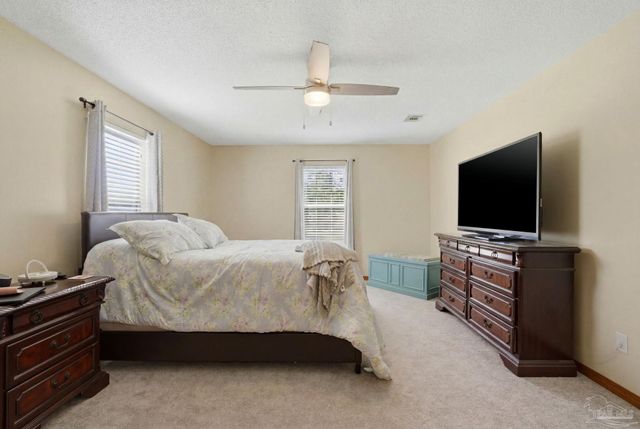 6870 Martin Rd, Milton, FL 32570