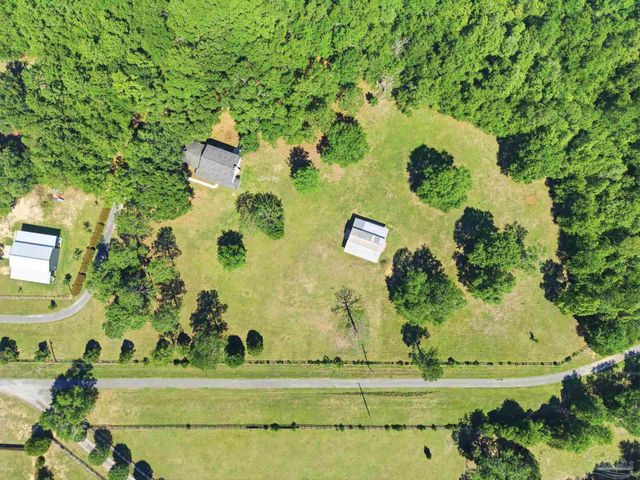 6870 Martin Rd, Milton, FL 32570