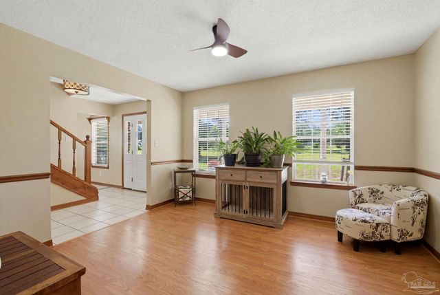 6870 Martin Rd, Milton, FL 32570