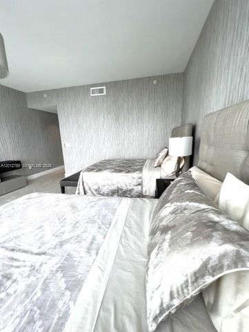 17111 Biscayne Blvd 2102, North Miami Beach, FL 33160