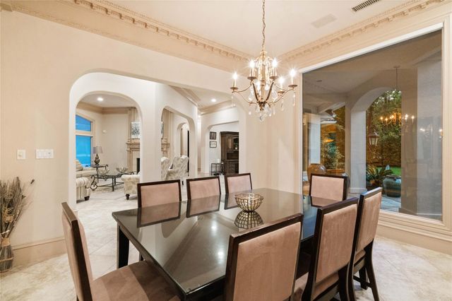 47 Summerwalk, The Woodlands, TX 77381