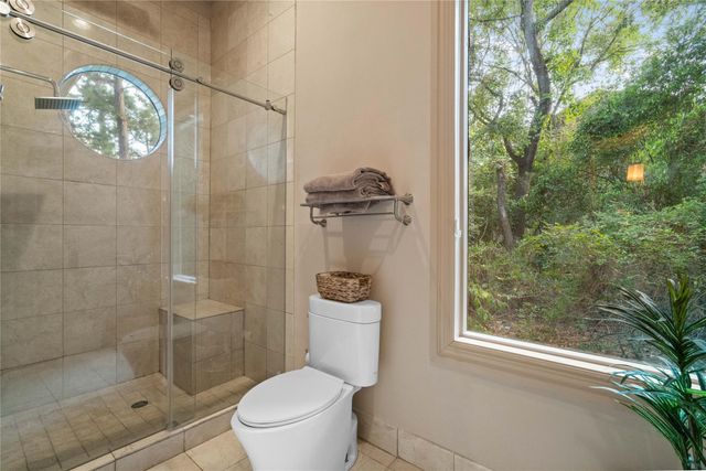 47 Summerwalk, The Woodlands, TX 77381