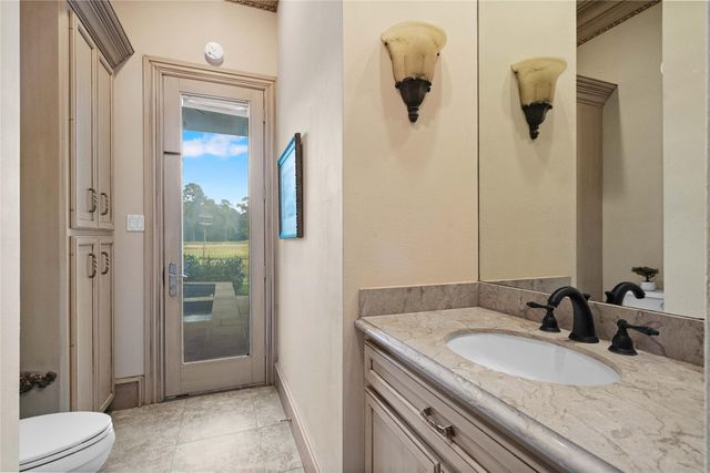 47 Summerwalk, The Woodlands, TX 77381