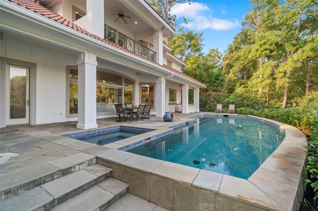 47 Summerwalk, The Woodlands, TX 77381