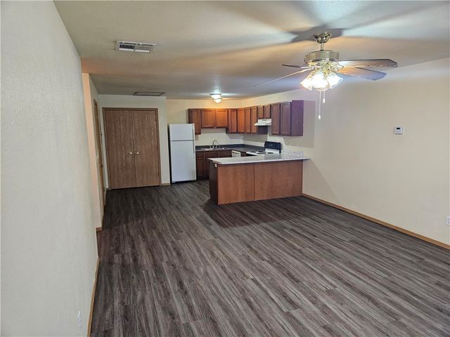 515 Sadie Lane, Centerton, AR 72719