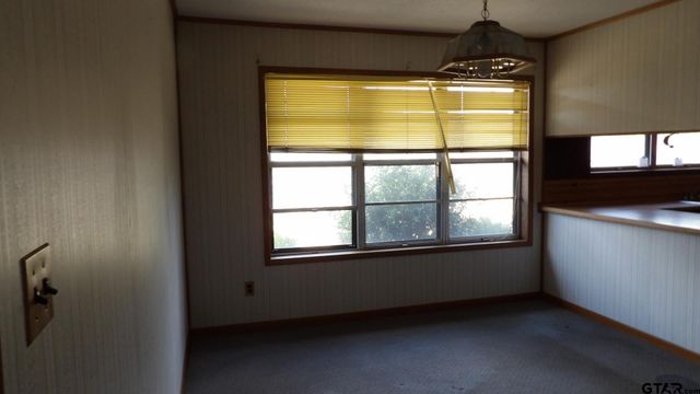 2707 S WILLIAM ST, Atlanta, TX 75551