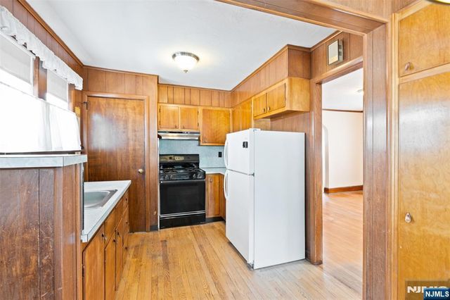 446 Marlboro Road, Wood Ridge, NJ 07075