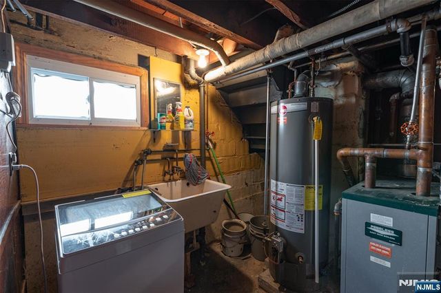 446 Marlboro Road, Wood Ridge, NJ 07075