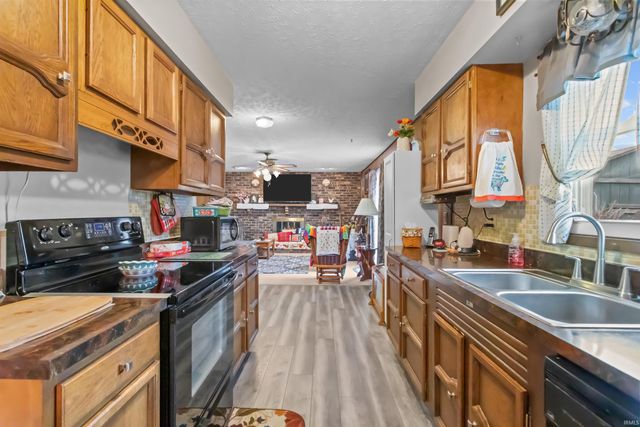 1501 E Cadillac Drive, Kokomo, IN 46902