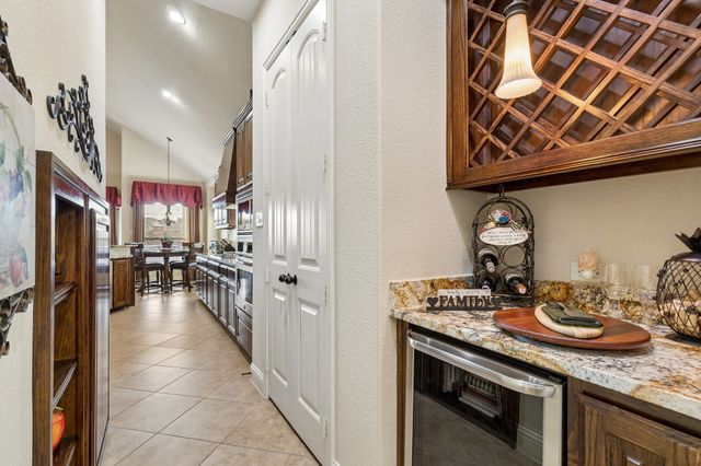 4622 Marseille Drive, Arlington, TX 76013