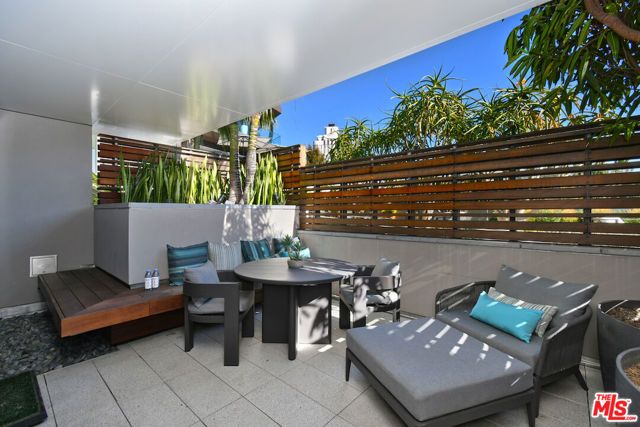 8420 W Sunset Boulevard 403, West Hollywood, CA 90069