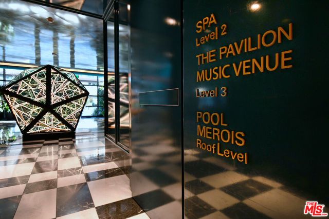 8420 W Sunset Boulevard 403, West Hollywood, CA 90069