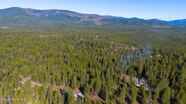 NKA Warbler Way, Spirit Lake, ID 83869