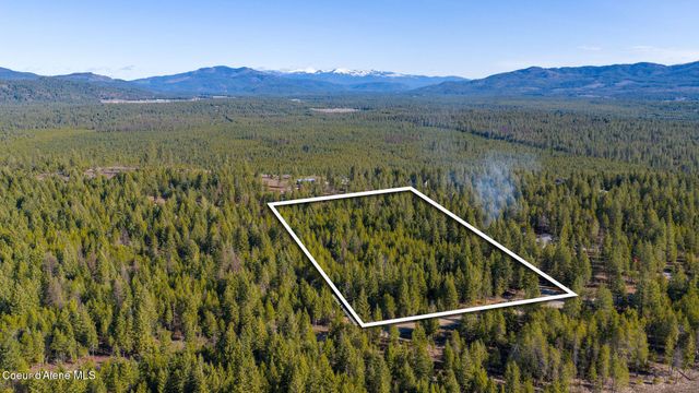 NKA Warbler Way, Spirit Lake, ID 83869