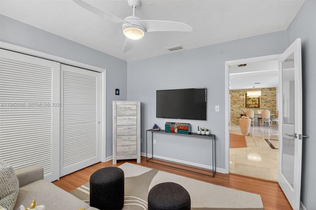 20610 NE 22nd Ct, Miami, FL 33180