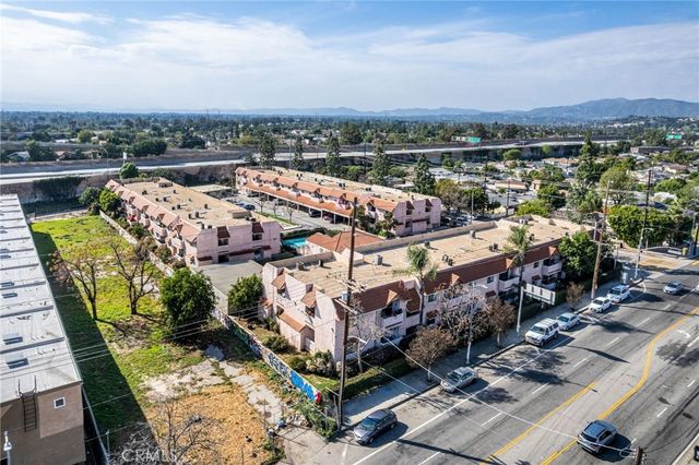 10943 Laurel Canyon A6, San Fernando, CA 91340