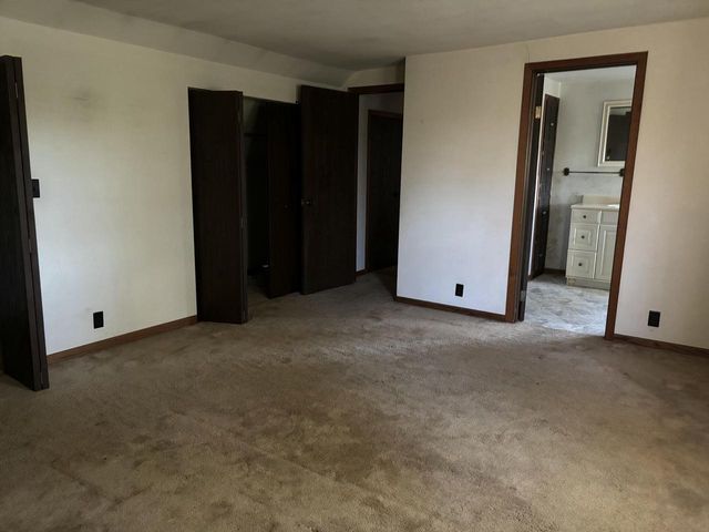 711 E Jonquil COURT, Beloit, WI 53511
